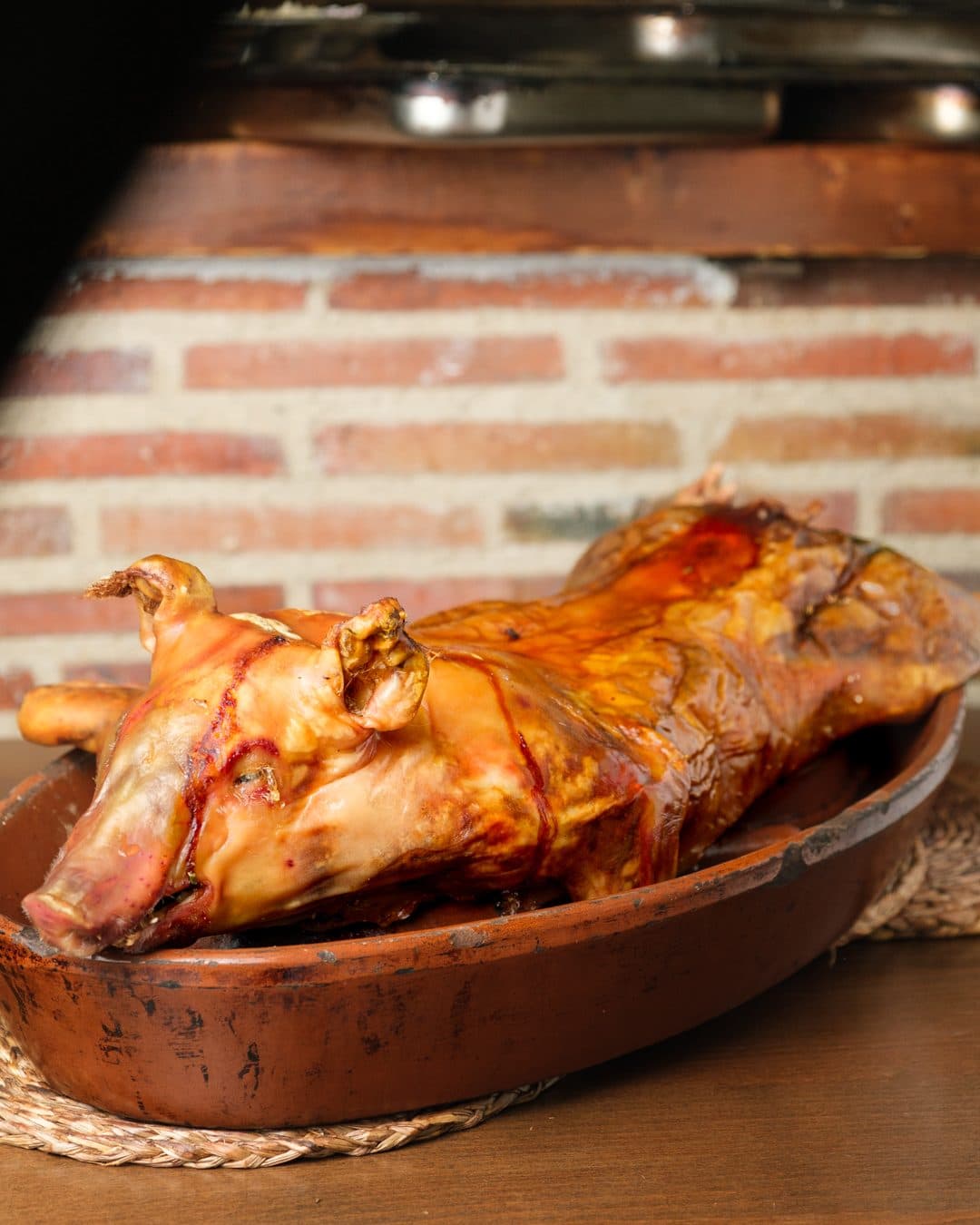 Cochinillo Segoviano al Horno de Leña